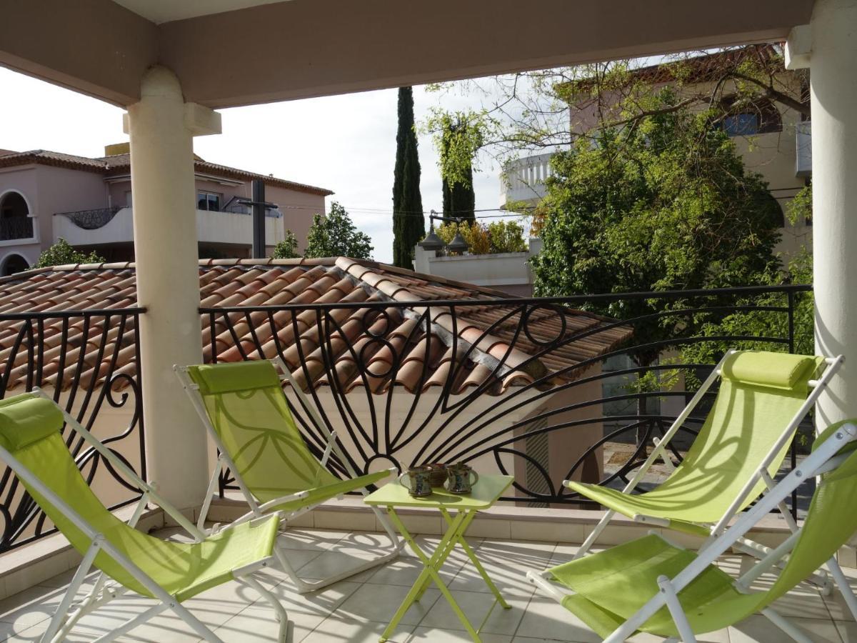 Apartment Le Madrilene By Interhome Saint-Cyr-sur-Mer Exterior foto